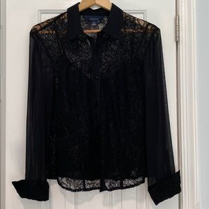 Jones Wear Black Lace Top